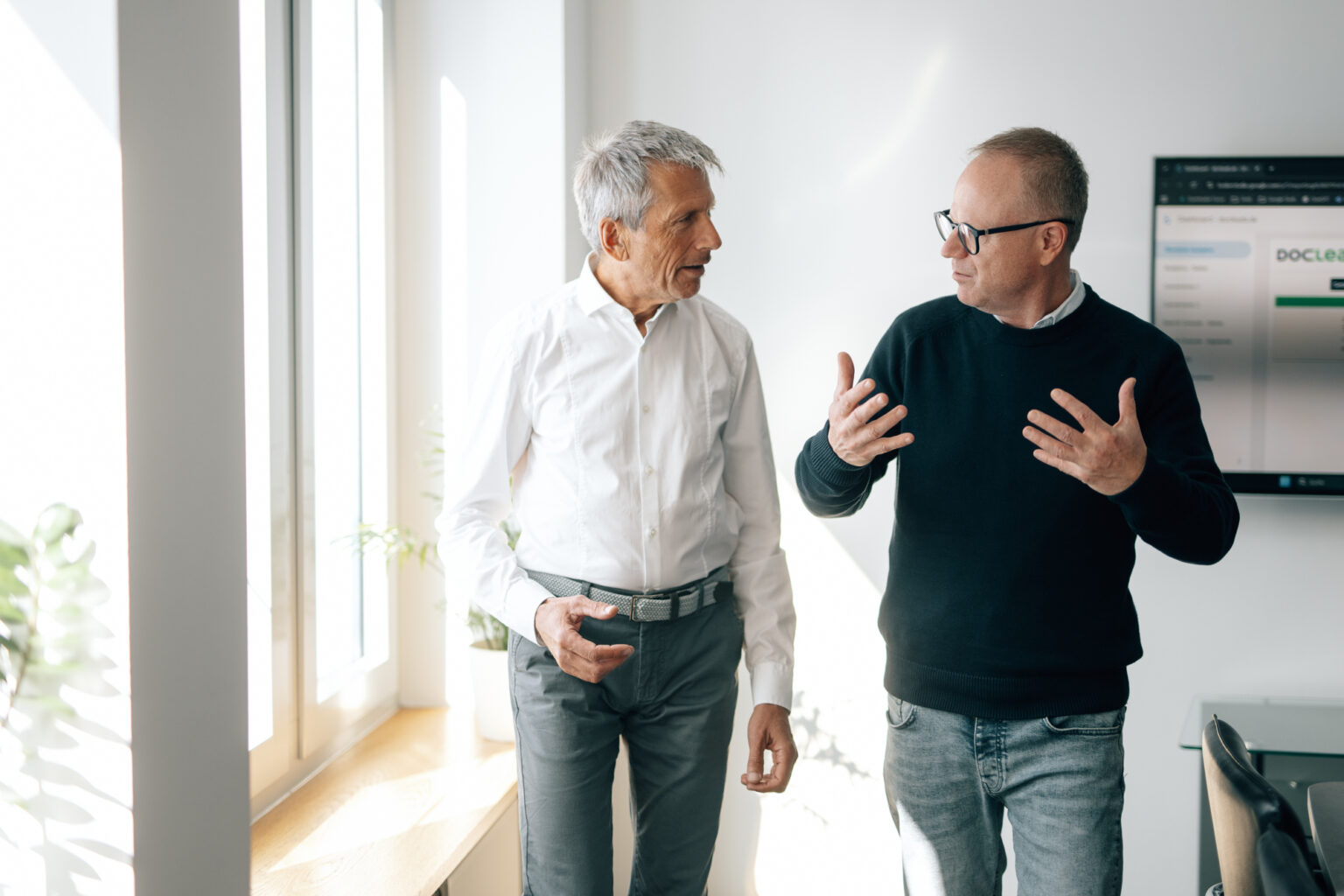 Beratungsgespräch zum Zahnarzt-Marketing bei Docleads in München